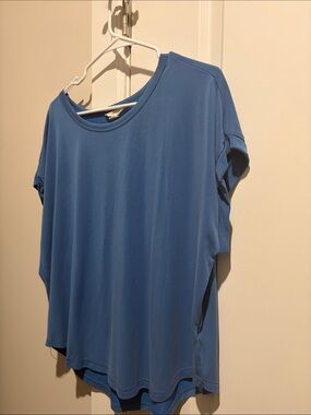Lucky Brand Dusty Blue Short-Sleeve Tee